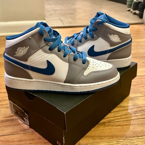 Jordan Other - Air Jordan Basketball Shoes